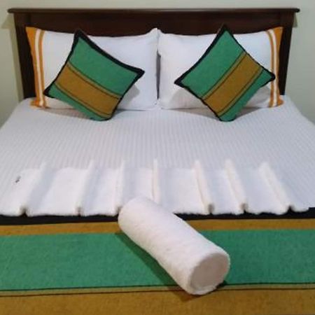 Sanasuma Rest Hotell Anuradhapura Eksteriør bilde