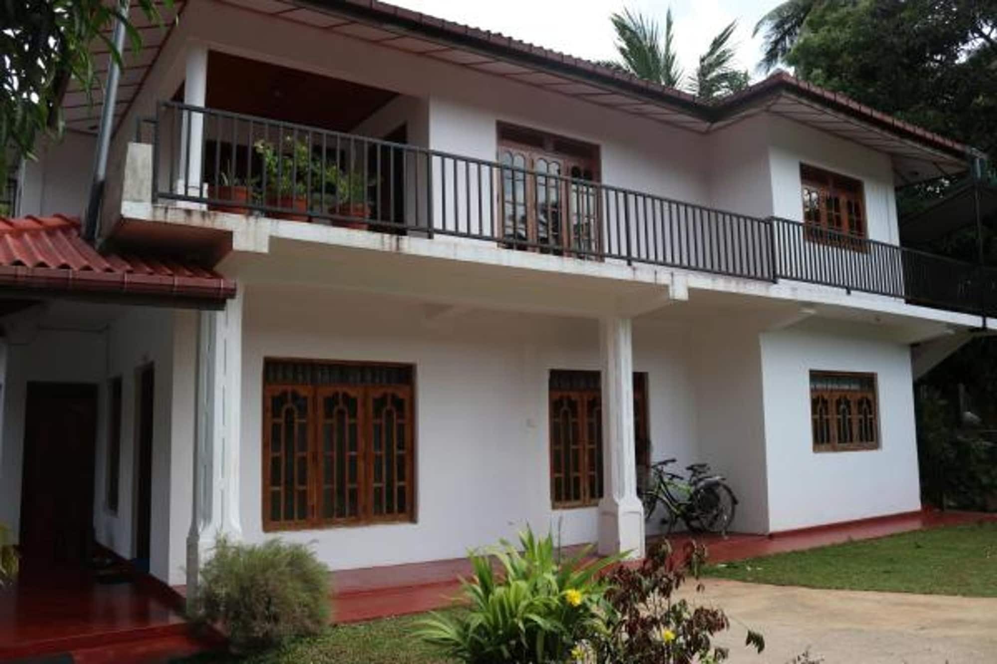 Sanasuma Rest Hotell Anuradhapura Eksteriør bilde